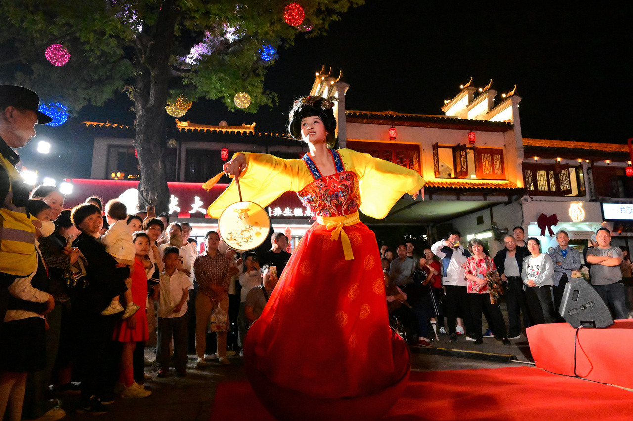 夜游婺州古城  樂享五一假期