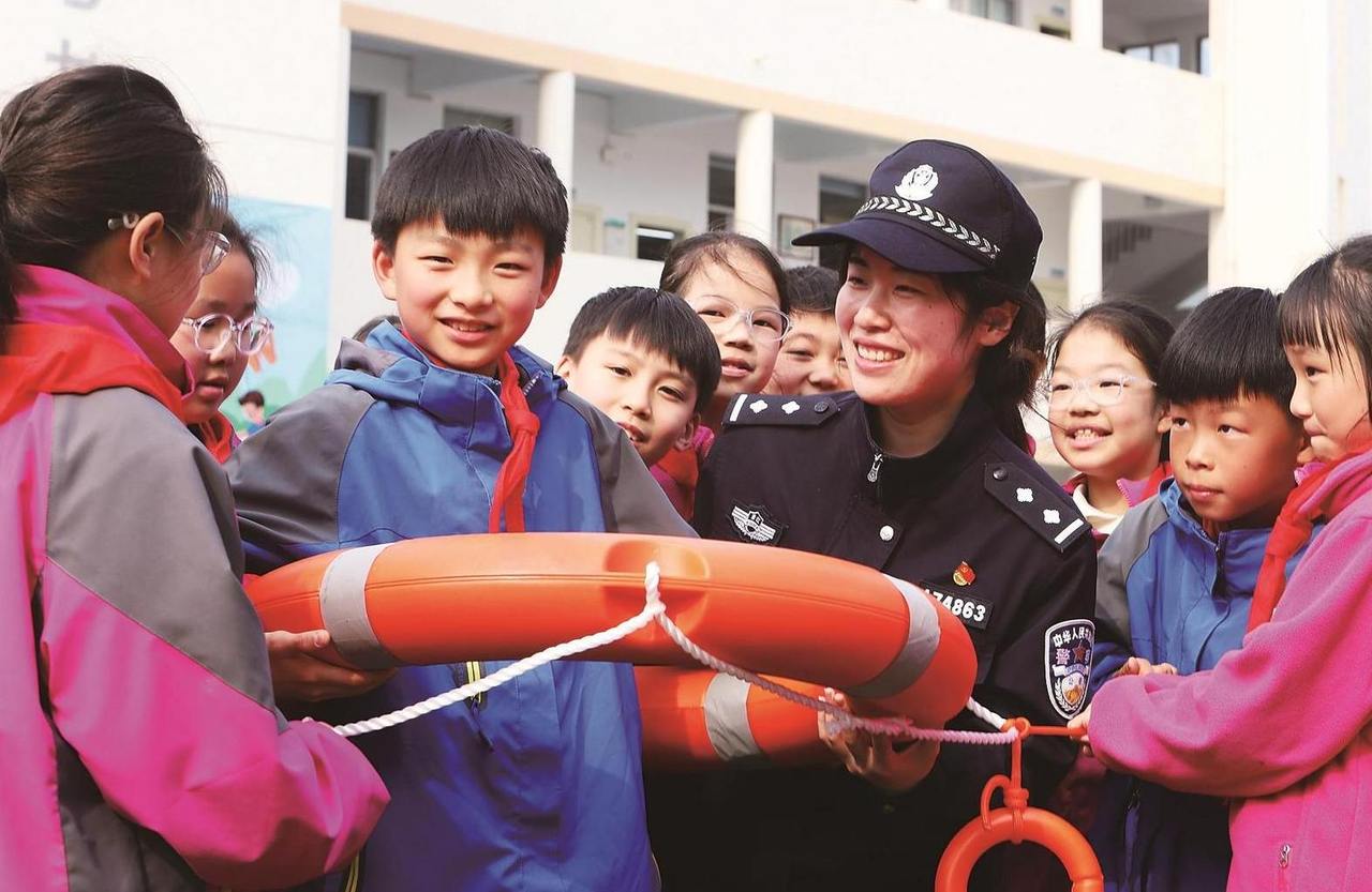 安全教育进校园