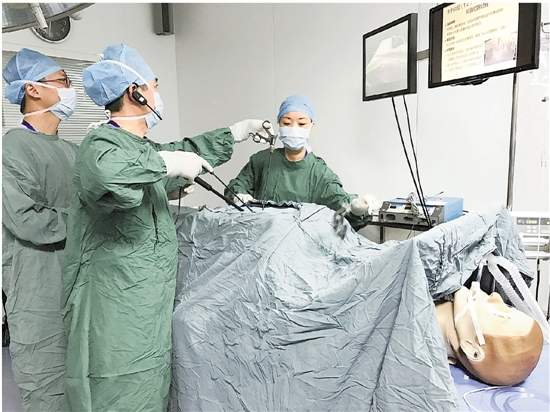 浙医二院引进仿真智能型模拟人 模拟手术也可