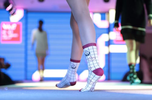 高校刮起大唐风 首届 大唐杯袜艺设计大赛诸