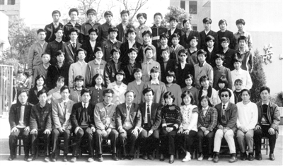 我国首艘国产航母舰长是萧山人 从小就是军迷