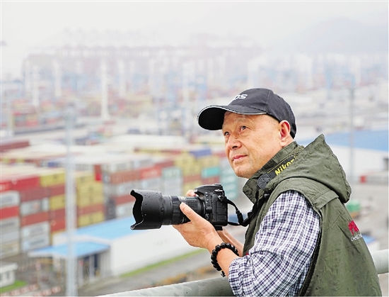 从河埠码头到世界大港 宁波摄影师与北仑的40