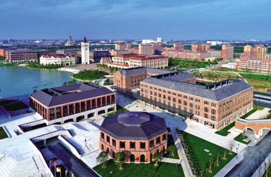 2017年10月8日,浙江大学海宁国际校区美景.