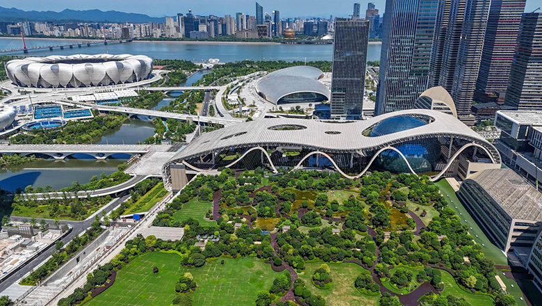 杭州国际博览中心空中花园免费开放