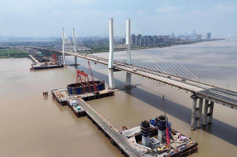 温州大桥扩建工程有序推进