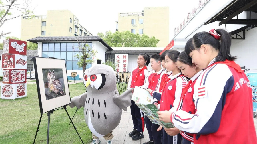 萌趣科普入乡村，守护蓝天精灵