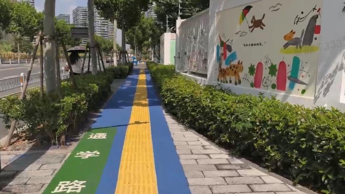 稳稳守护孩子上下学，杭州上新26条“舒心通学路”