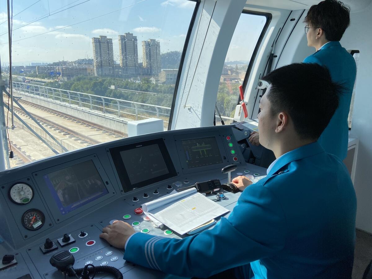 台州市域铁路S1正式开通 台州驶入轨道时代
