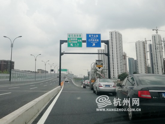 工程西起豐慶路西側,東至儲鑫路以東的高架跳水平臺,建成後高架與石