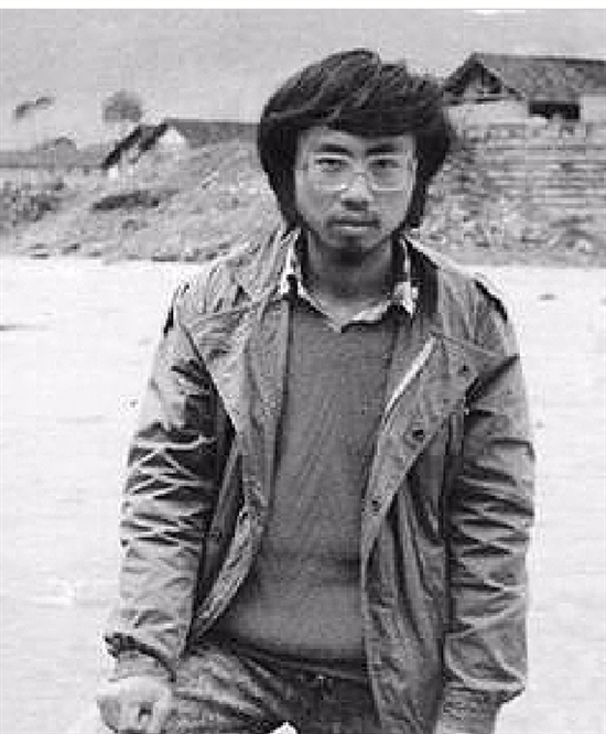 为什么我们只知道海子 为什么会陷入诗歌狂欢