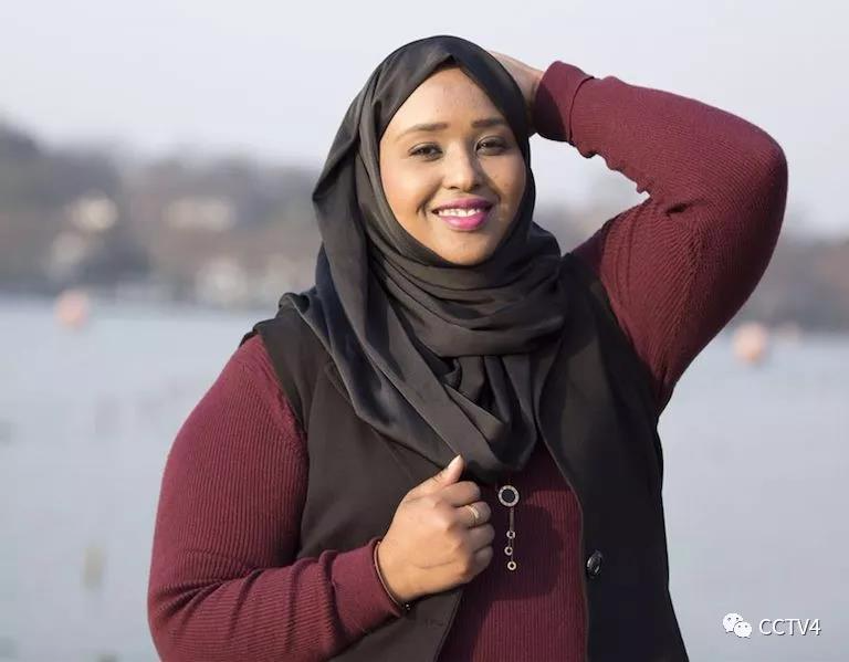 能够发挥我在中国留学十余年的跨文化优势,纠正这种刻板印象,推动中非