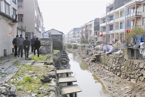 杜桥镇人口_初心故事丨卢树威 小城市 里的 大管家(3)