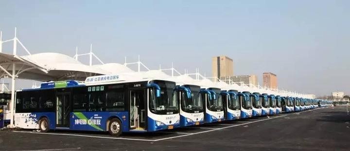 图为可同时为600辆电动公交大巴充电的杭州拱康（路）电动公交车充电场站.jpg